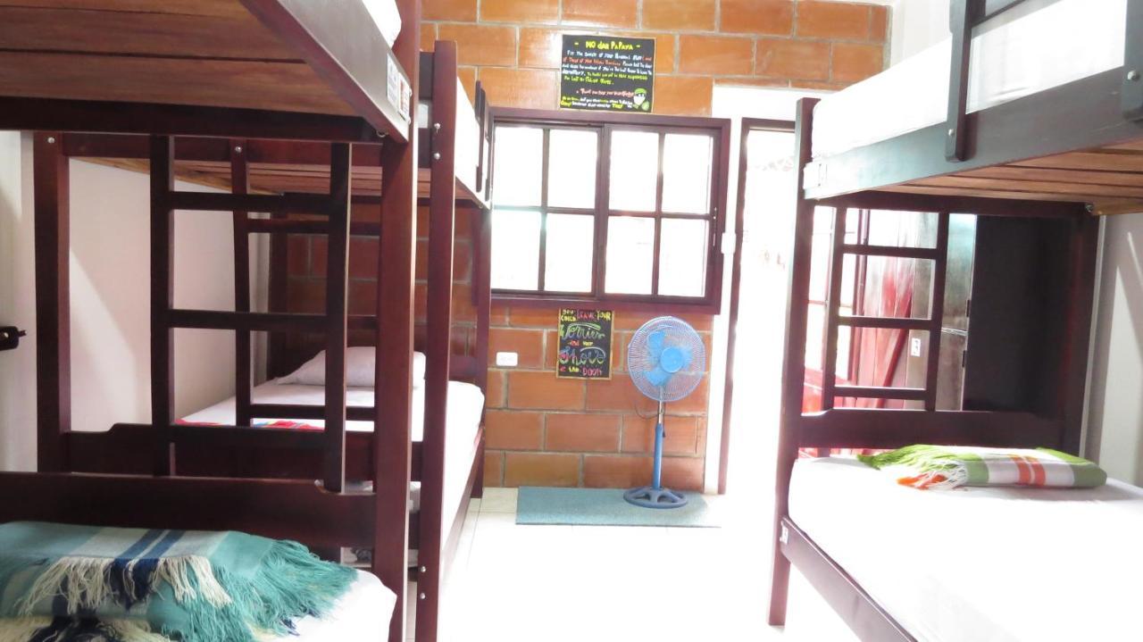 Esperanto Bed & Breakfast Surf Hostel Montañita Eksteriør bilde