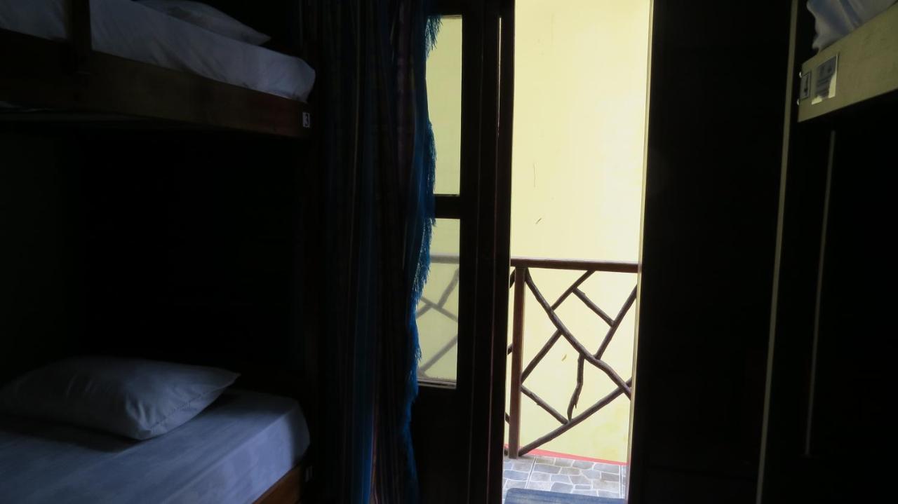Esperanto Bed & Breakfast Surf Hostel Montañita Eksteriør bilde