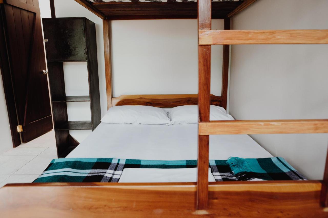 Esperanto Bed & Breakfast Surf Hostel Montañita Eksteriør bilde